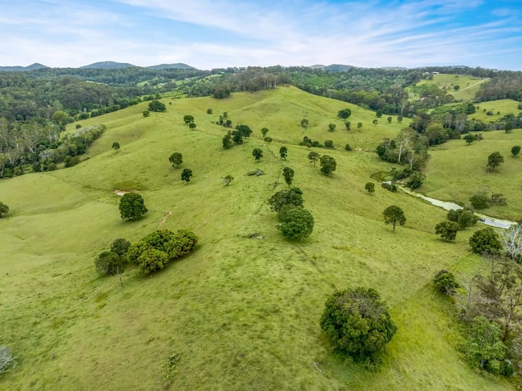 Click to view all images Lots 13 & 22 Sandy Creek Road Veteran QLD 4570 - Image 2