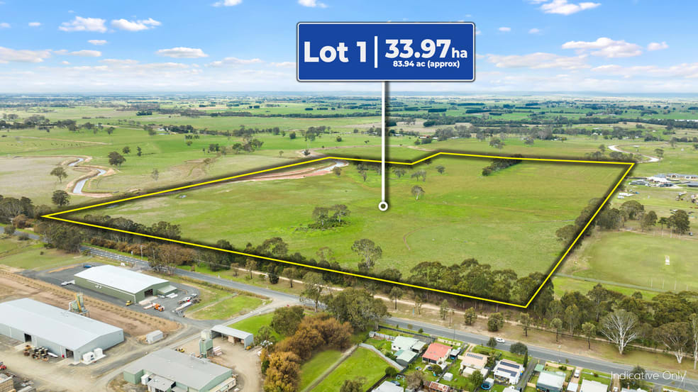 Click to view all images 1/ Riverview Road Heyfield VIC 3858 - Image 2