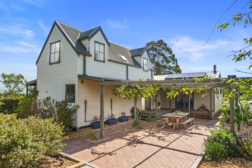 Click to view all images 914 Dollar Rd Dollar VIC 3871 - Image 2