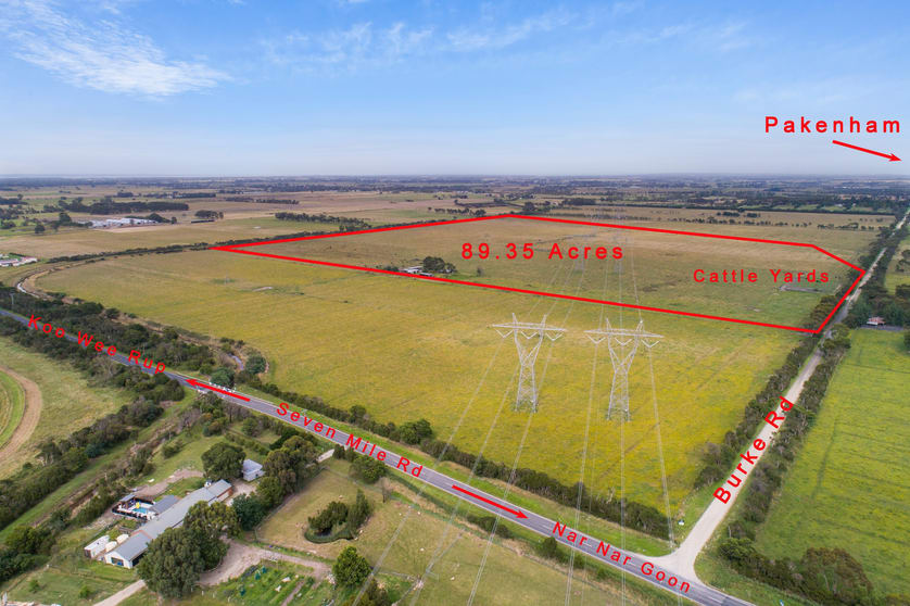 Click to view all images . Bourke Road Nar Nar Goon VIC 3812 - Image 3
