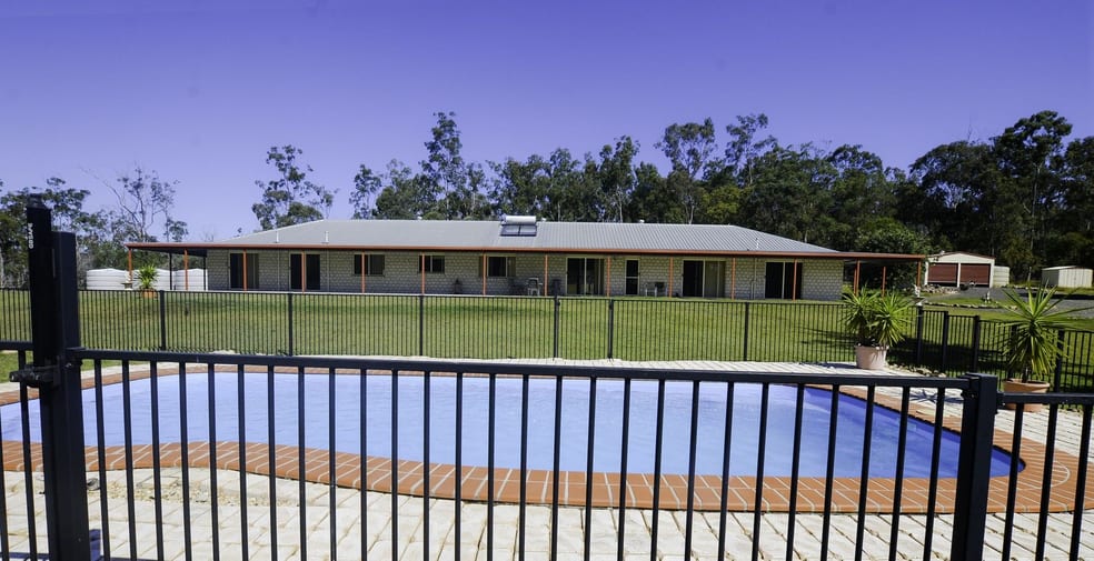 Click to view all images Childers QLD 4660 - Image 1