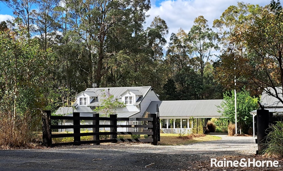 Click to view all images 1269 Illaroo Road Tapitallee NSW 2540 - Image 2