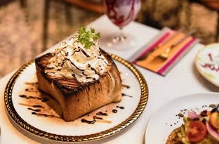 Click to view all images Food, Beverage & Hospitality business for sale in Stirling - Image 2