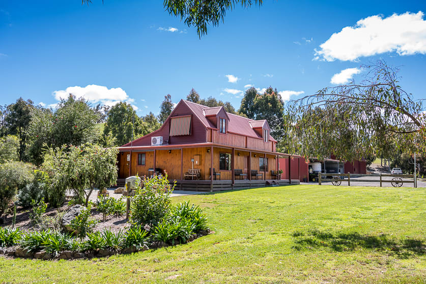 Click to view all images 1835 Kilfeera Road Molyullah VIC 3673 - Image 2