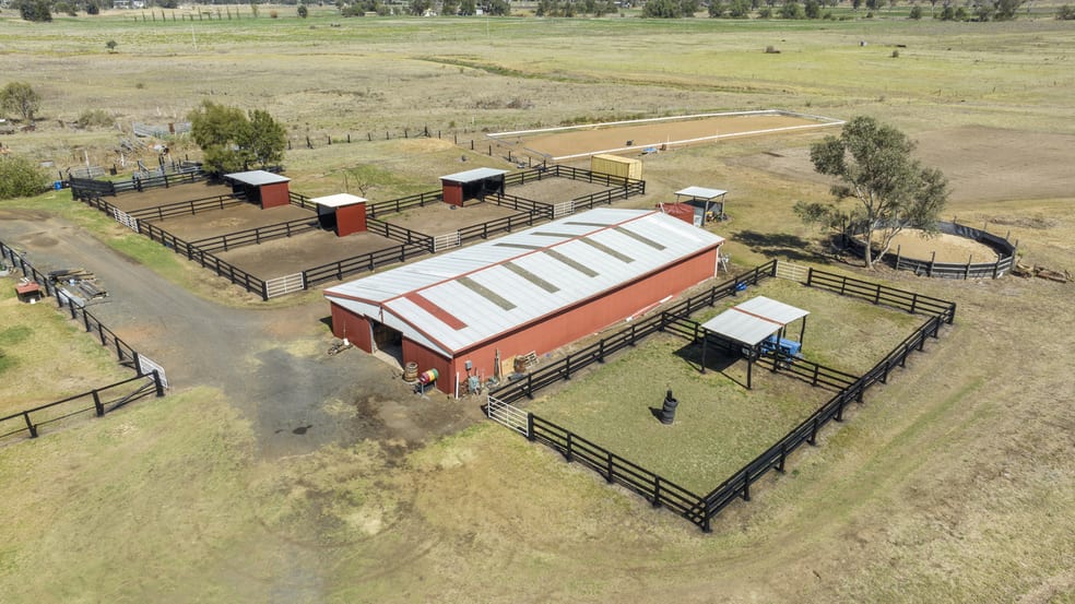 Click to view all images 2799 New England Highway Highway Scone NSW 2337 - Image 2