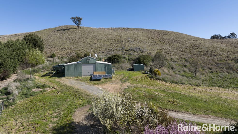 Click to view all images 135 Bigga Road Binda NSW 2583 - Image 3
