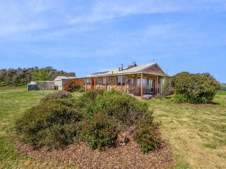 Click to view all images 97 Granite Road Lurg VIC 3673 - Image 3