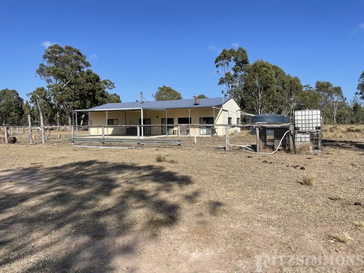 Click to view all images Kumbarilla QLD 4405 - Image 2