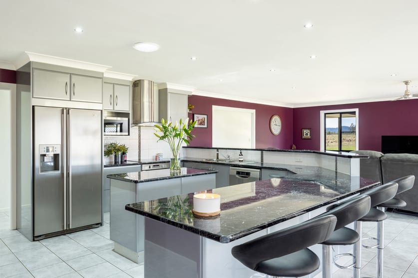 Click to view all images 964 Bruxner Highway Tenterfield NSW 2372 - Image 3