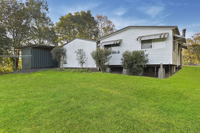 Click to view all images 75 Waratah Road Mangrove Mountain NSW 2250 - Image 3