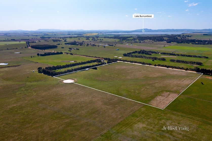Click to view all images 3a Racecourse Road Haddon VIC 3351 - Image 1