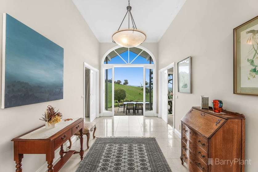 Click to view all images 190 Scott Road Yarra Glen VIC 3775 - Image 3