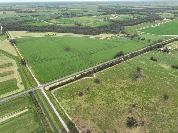 Click to view all images 1006 Katamatite Nathalia Road Waaia VIC 3637 - Image 2