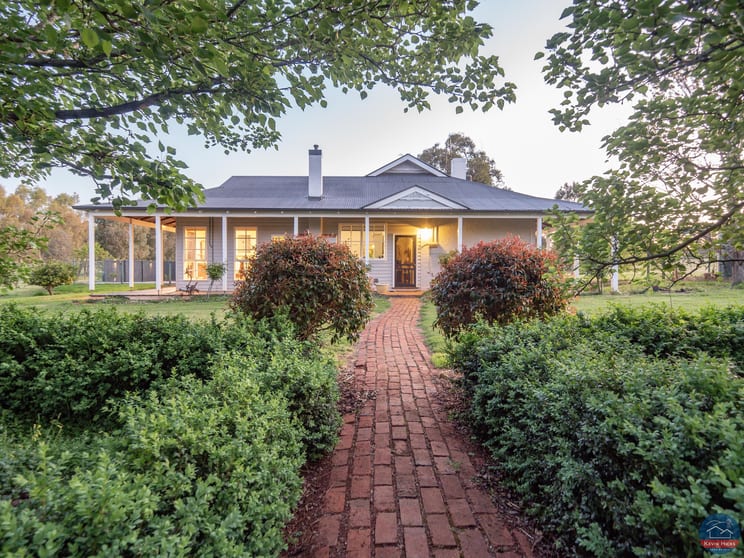 Click to view all images 20 Dookie-St James Road Dookie VIC 3646 - Image 1