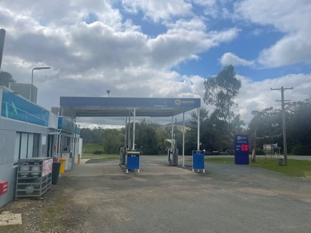 Service Station  business for sale in Riverina NSW - Image 1