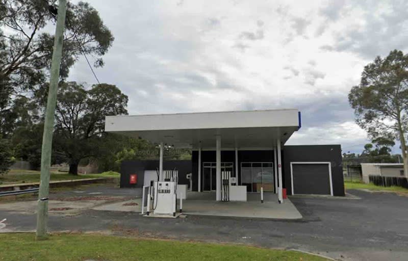 Click to view all images Service Station business for sale in Lakes & Wilderness - Greater Area VIC - Image 1