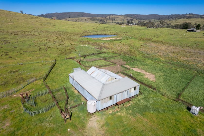 Click to view all images _ Fish river Road Crookwell NSW 2583 - Image 3