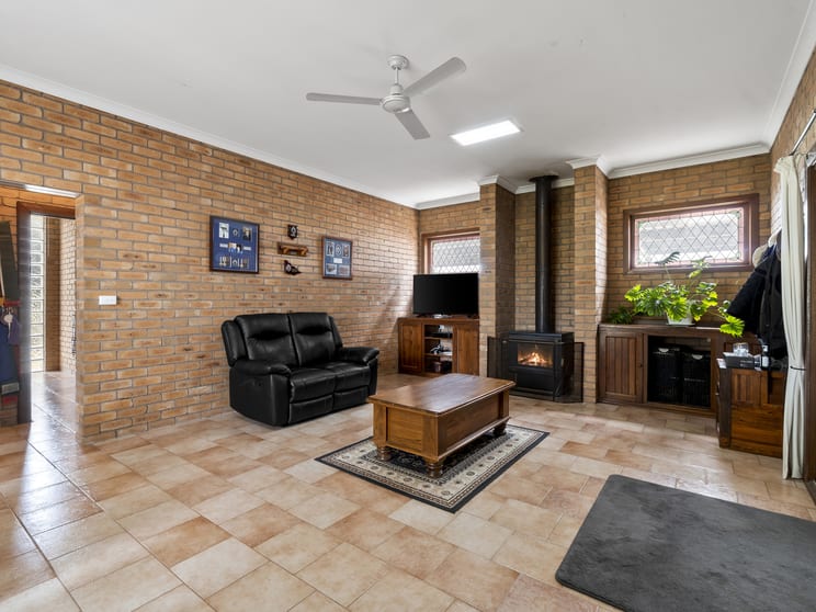 Click to view all images 180 Beeac-Dreeite Road Beeac VIC 3251 - Image 3