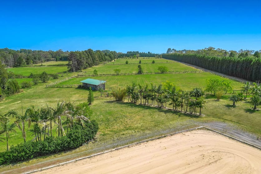 Click to view all images 2047 Wisemans Ferry Road Mangrove Mountain NSW 2250 - Image 3