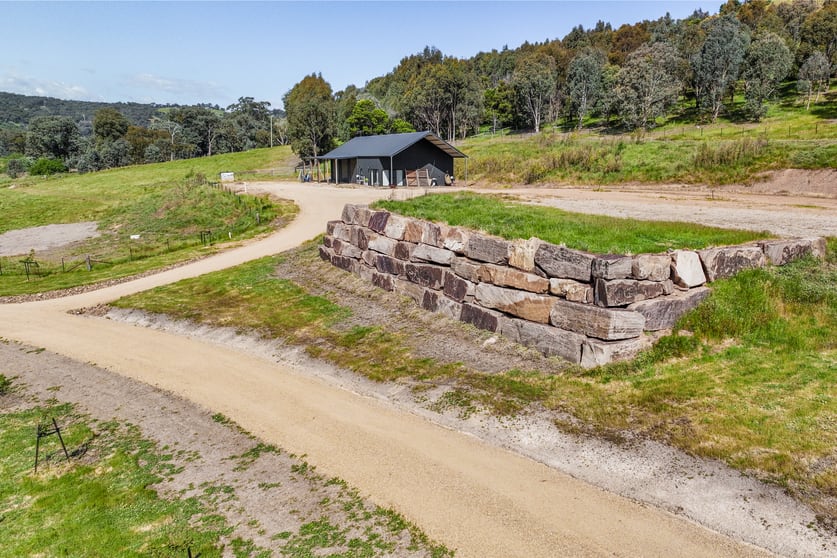 24 Red Box Lane Bonnie Doon VIC 3720 - Image 2