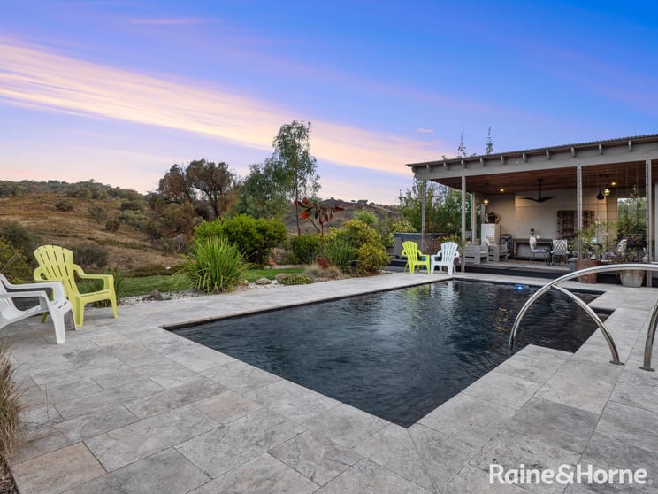 Click to view all images 1826 Limekilns Road Clear Creek NSW 2795 - Image 3