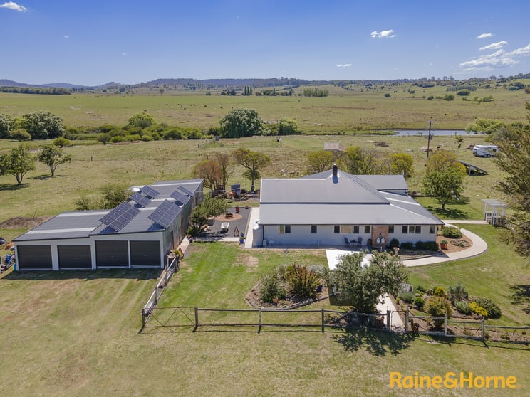 Click to view all images 408 Glen Legh Road Glen Innes NSW 2370 - Image 1