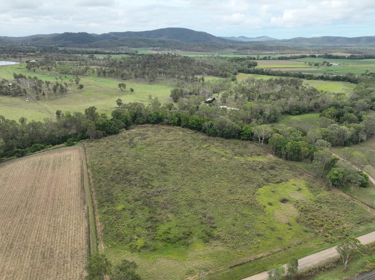 Click to view all images Paskins Road Yalboroo QLD 4741 - Image 3