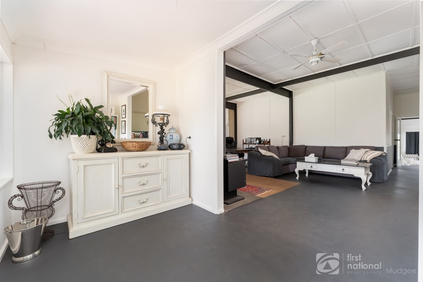 Click to view all images 121 Wyaldra Lane Mudgee NSW 2850 - Image 3