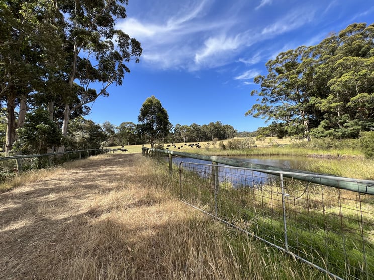 Click to view all images 853 Happy Valley Road Kordabup WA 6333 - Image 2