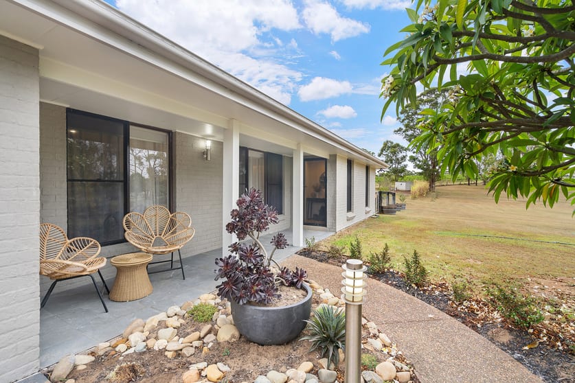 Click to view all images 871 Lovedale Road Lovedale NSW 2325 - Image 3