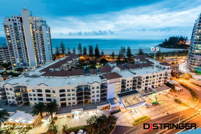 Click to view all images 2/99 Griffith Street Coolangatta QLD 4225 - Image 1