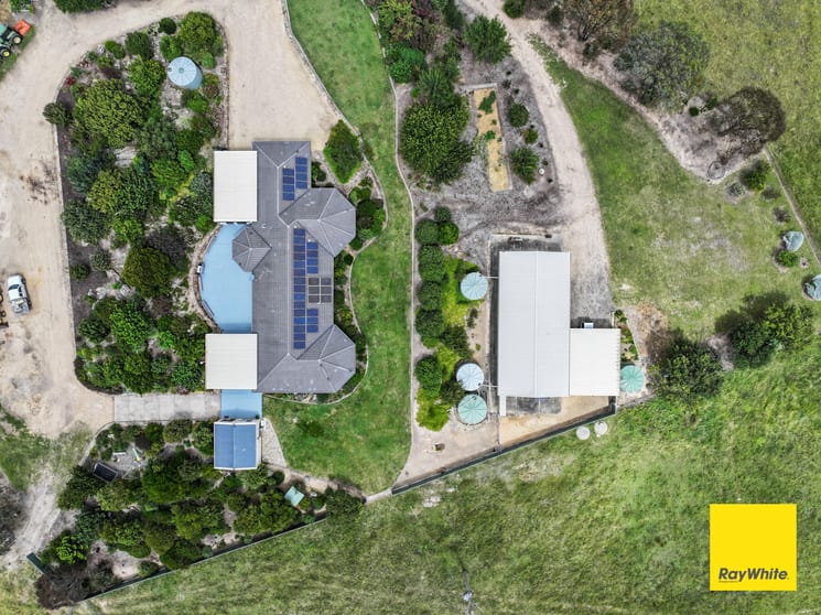 Click to view all images 371 Tidbinbilla Road Tharwa ACT 2620 - Image 3