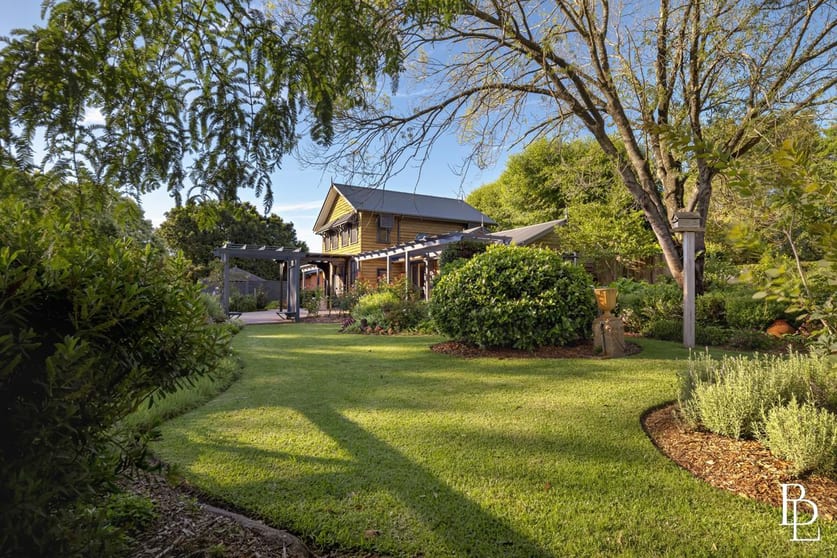 Click to view all images 12 Bundewallah Road Bundewallah NSW 2535 - Image 1