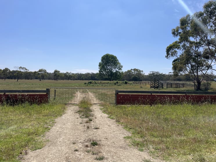 Click to view all images Lot 2, Princes Highway Heywood VIC 3304 - Image 3
