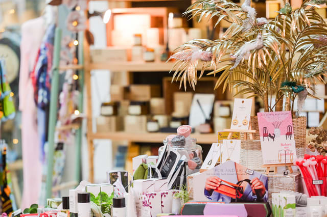 Click to view all images 10/62 Grafton Street Cairns City QLD 4870 - Image 3