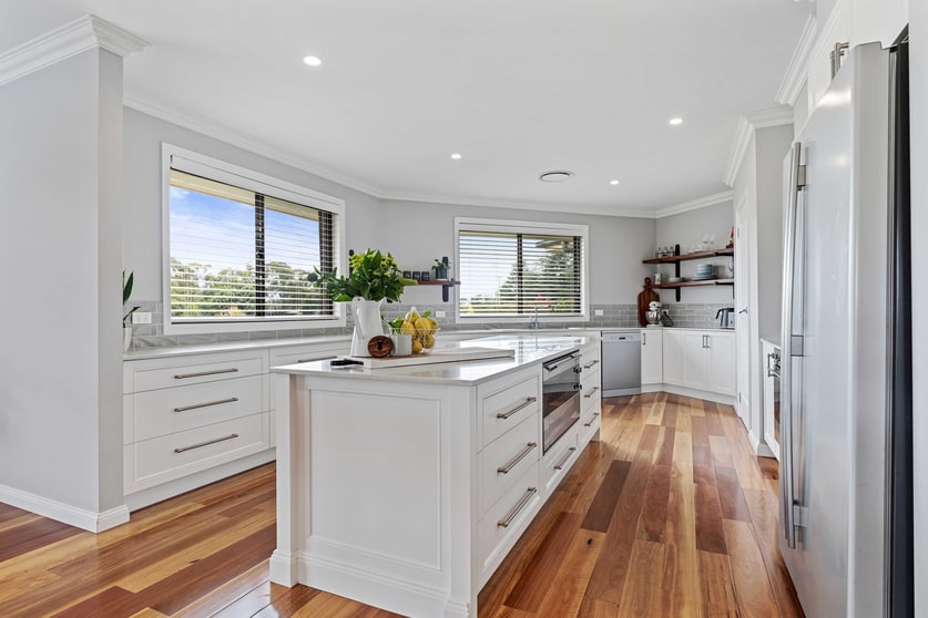 Click to view all images 460 Cadia Road Orange NSW 2800 - Image 3