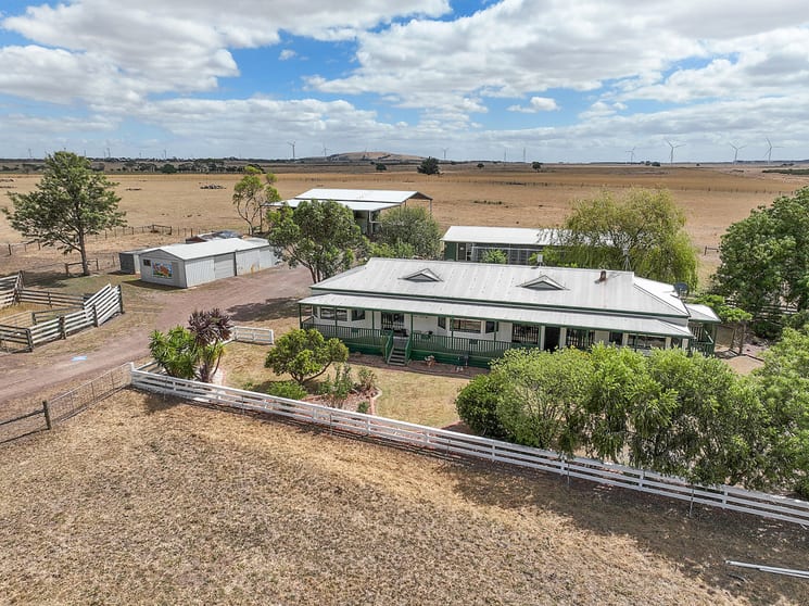 Click to view all images 4570 Princes Highway Birregurra VIC 3242 - Image 2
