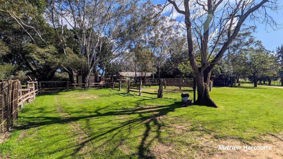 Click to view all images 1679 Gingin Brook Road Gingin WA 6503 - Image 3