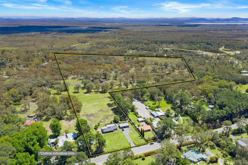 Click to view all images 129 Lemon Tree Passage Road Salt Ash NSW 2318 - Image 3