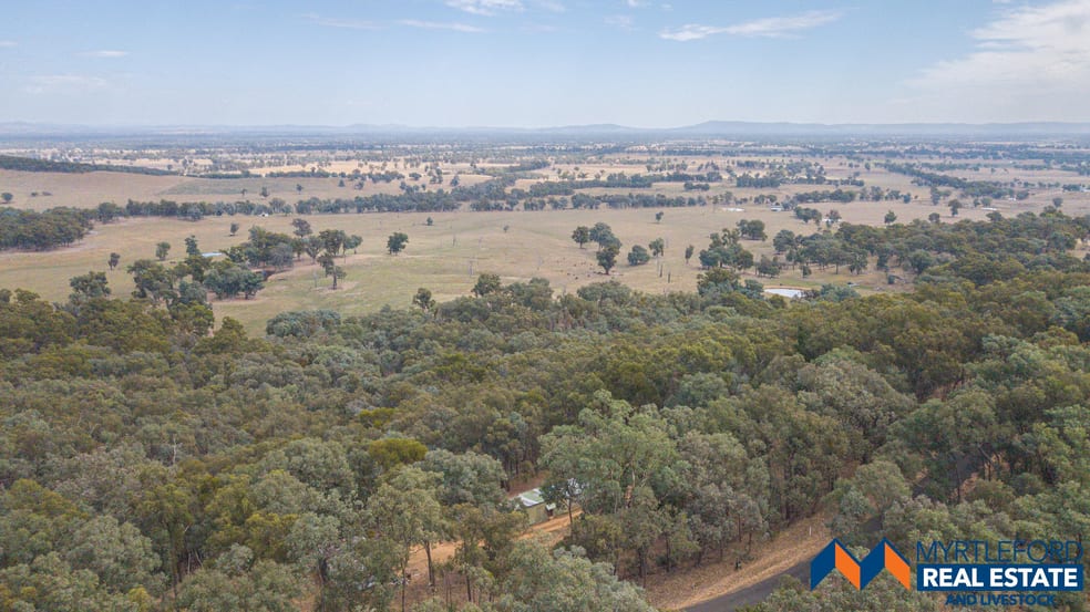 124 Yarrabee Road Markwood VIC 3678 - Image 2