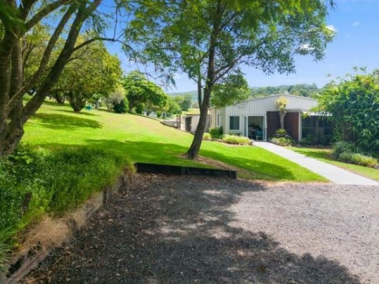 Click to view all images Beerwah QLD 4519 - Image 2