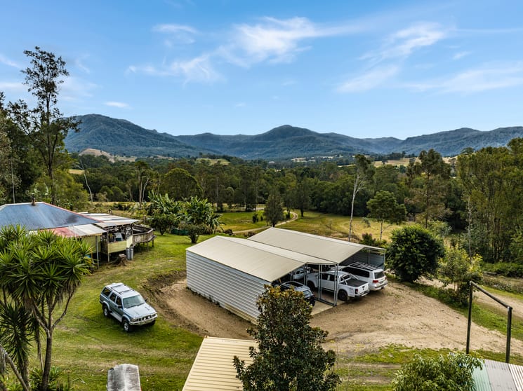 Click to view all images 75 Thorburn Street Nimbin NSW 2480 - Image 2