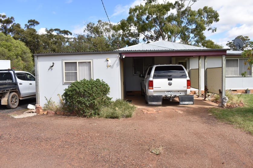 Click to view all images 987 Boorr Hill Road Bruie Plains NSW 2875 - Image 3