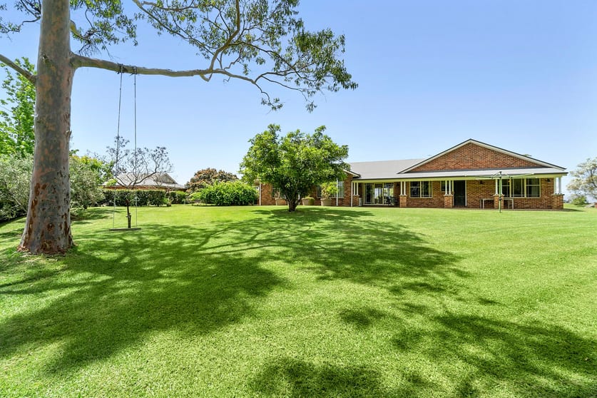 Click to view all images 508 Comleroy Road Kurrajong NSW 2758 - Image 3