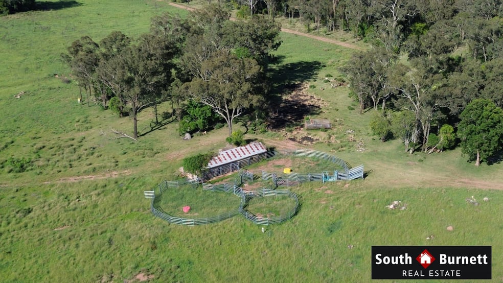 Click to view all images 225 Beils Road Inverlaw QLD 4610 - Image 2