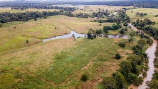 Click to view all images South Maclean QLD 4280 - Image 1