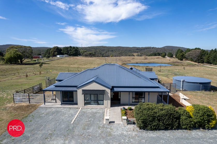Click to view all images 74 Summerhill Road Bywong NSW 2621 - Image 3