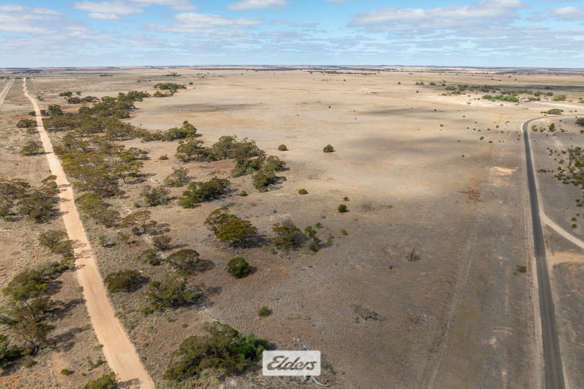 Click to view all images 15 Mallee Highway Cowangie VIC 3506 - Image 2