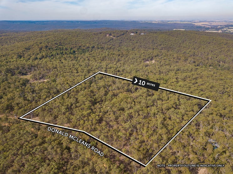Click to view all images Lot 3 Donald McLeans Road Staffordshire Reef VIC 3351 - Image 1