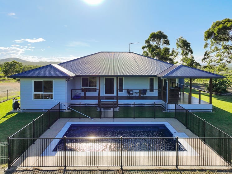 Click to view all images 3/449 Barmaryee Road Barmaryee QLD 4703 - Image 2